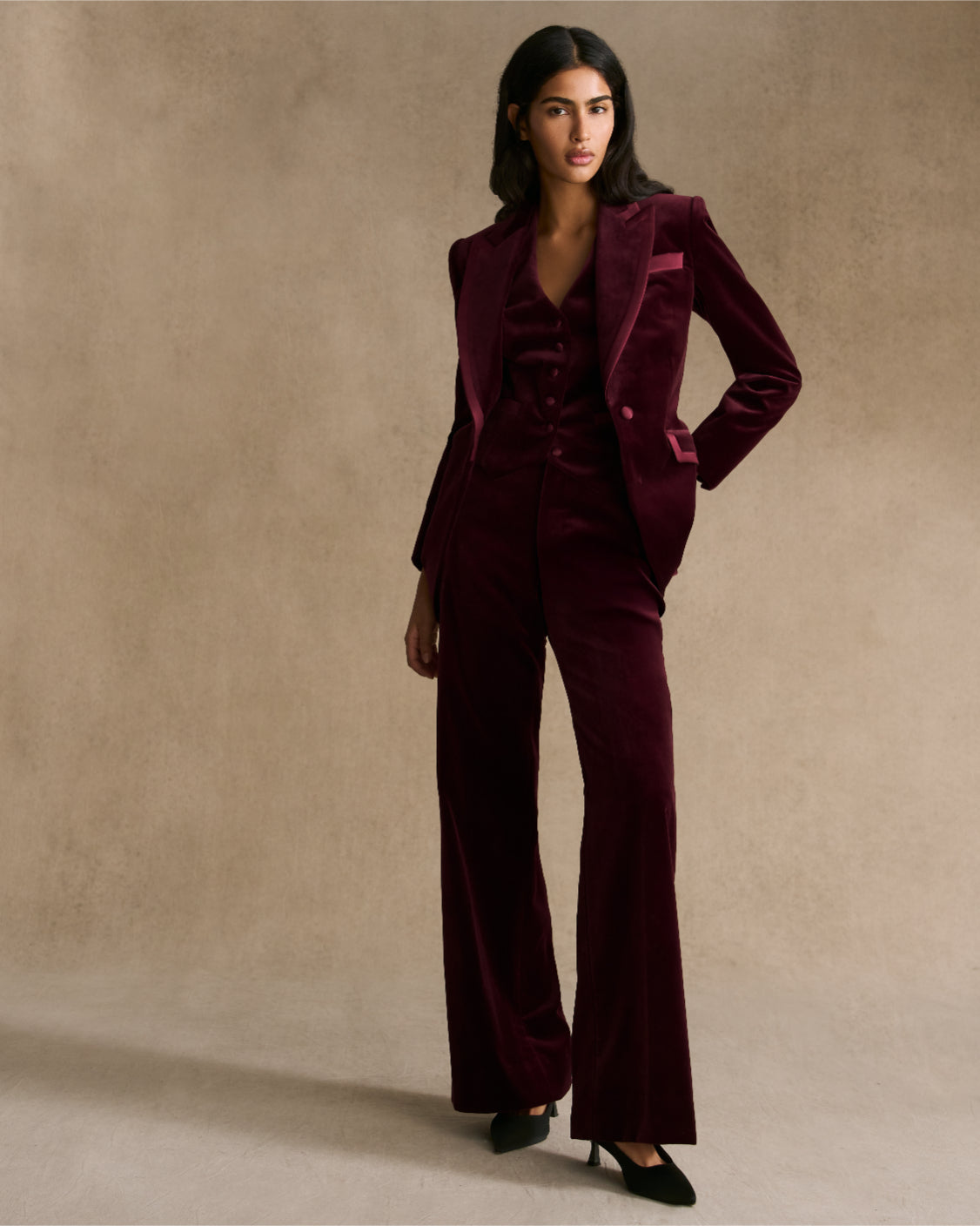 Single Breasted Jacket in Velvet - Image 3