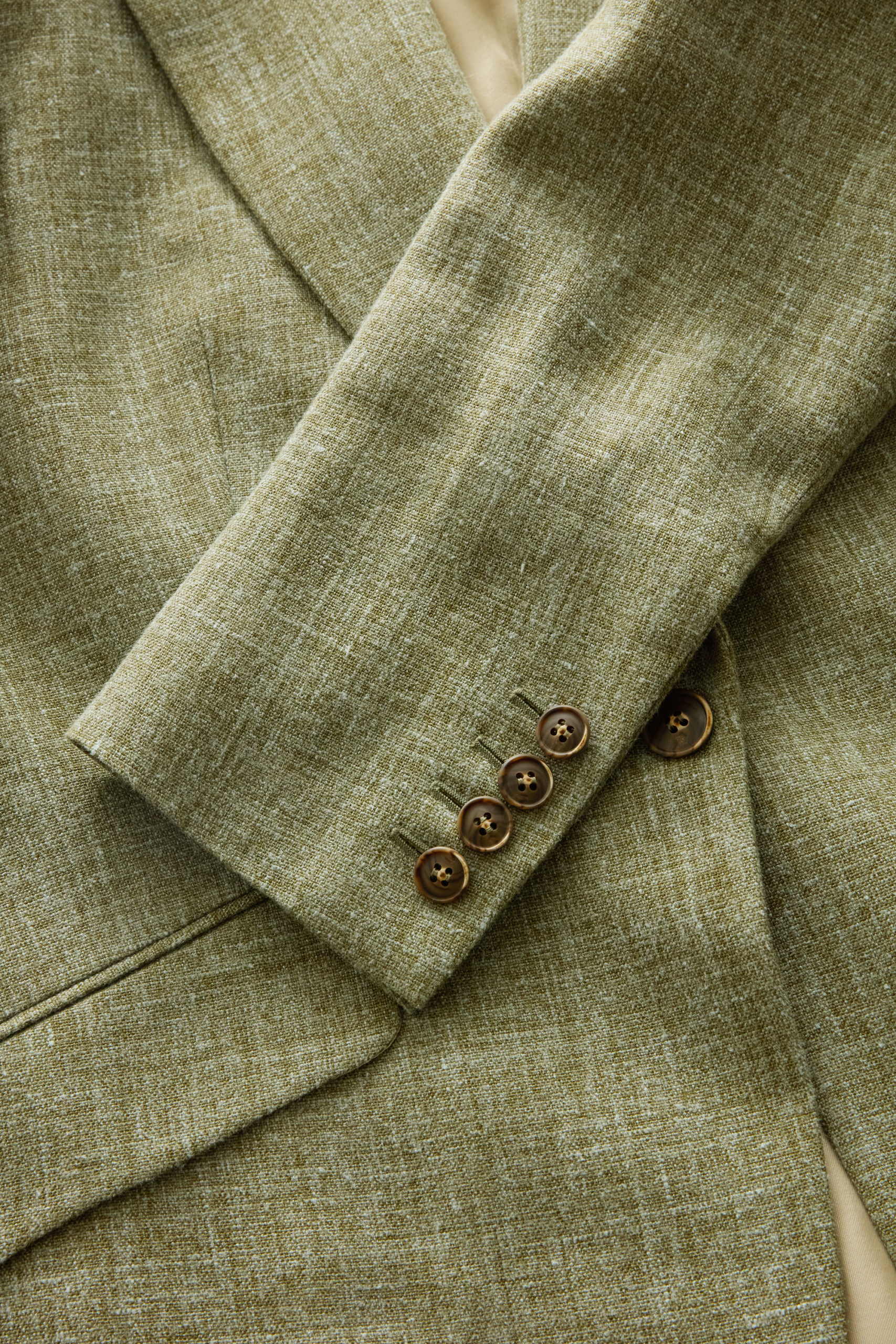 Single Breasted Jacket in Linen - Image 6